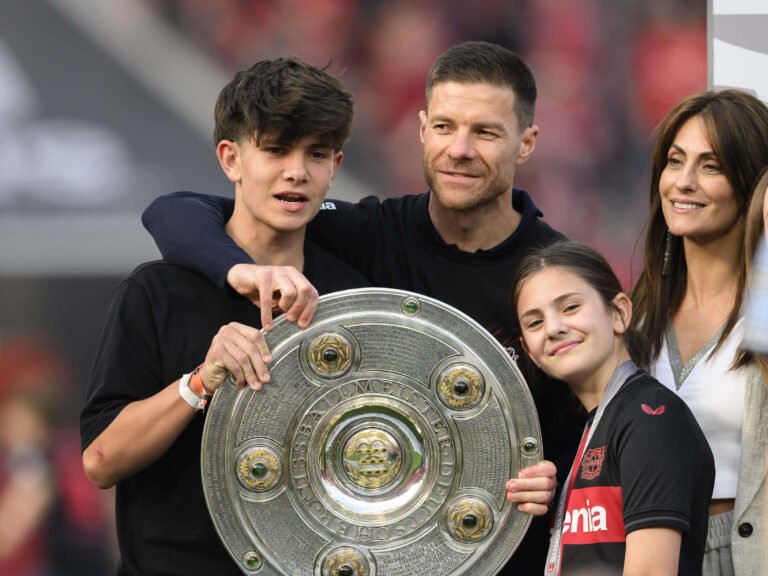 Xabi Alonso Ehefrau: Wer ist Nagore Aranburu – die Frau an seiner Seite? xabi alonso ehefrau